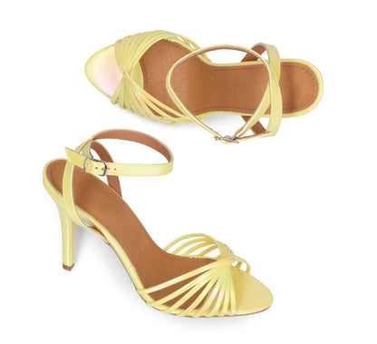 Nicolas Amarillo – tacones amarillo de Mila Milu – vista 3