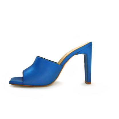 Luna Napa Azul – tacones en azul de Mila Milu – vista 2