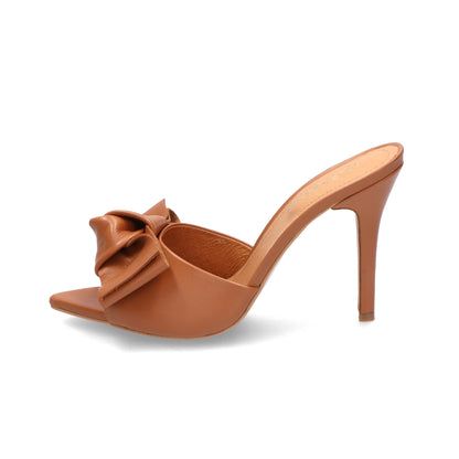 Nairobi Napa Camel – tacones camel de Mila Milu – vista 2