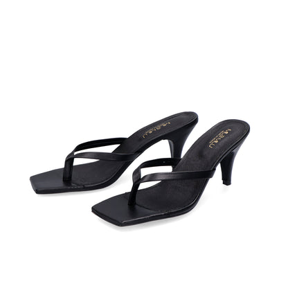 Barton Napa Negro – tacones en color negro de Mila Milu