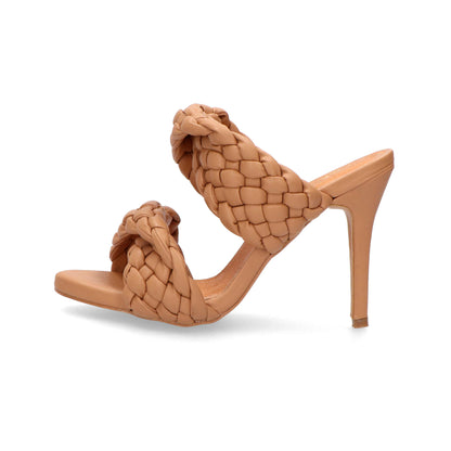Lorenza Napa Camel – tacones en camel de Mila Milu – vista 2