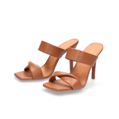Philipp Vestimenta Camel – tacones camel de Mila Milu