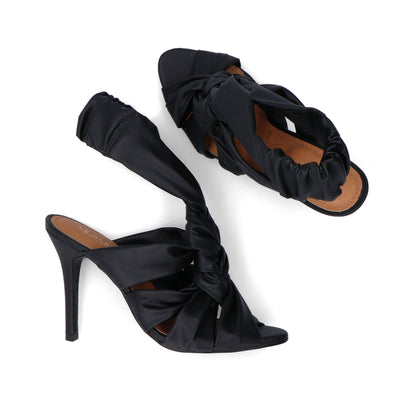 Kenya Kenya Negro – tacones en negro de Mila Milu