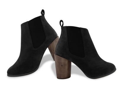 Emanuelle Gamuza – botas de Mila Milu – vista 2