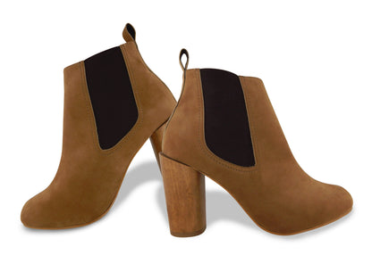 Emanuelle Velvet – botas de Mila Milu – vista 2