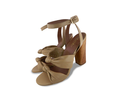 Rachel Camel – tacones camel de Mila Milu