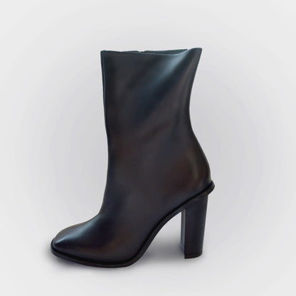 Frida Napa Negro – botas negras de Mila Milu – vista 2