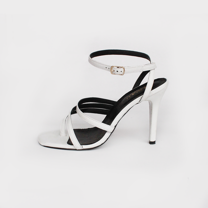 Sunny Mestizo Ivory – tacones color marfil de Mila Milu – vista 2