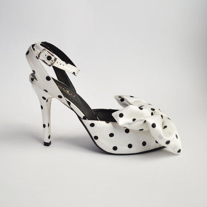 Cyclone Boleado – tacones en color blanco de Mila Milu – vista 2